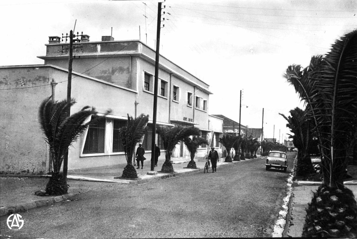 Lapasset 501- Groupe scolaire COLLECTION DES AMIS DE ND DE SANTA CRUZ.jpg